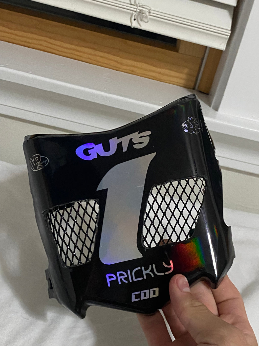 Vented Motocutz style plate with decal